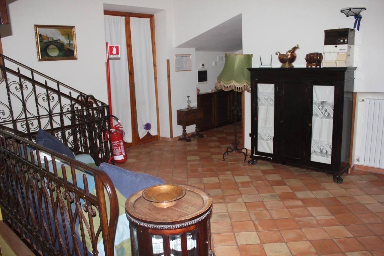 Agriturismo Il Castagneto Supino ภายนอก รูปภาพ