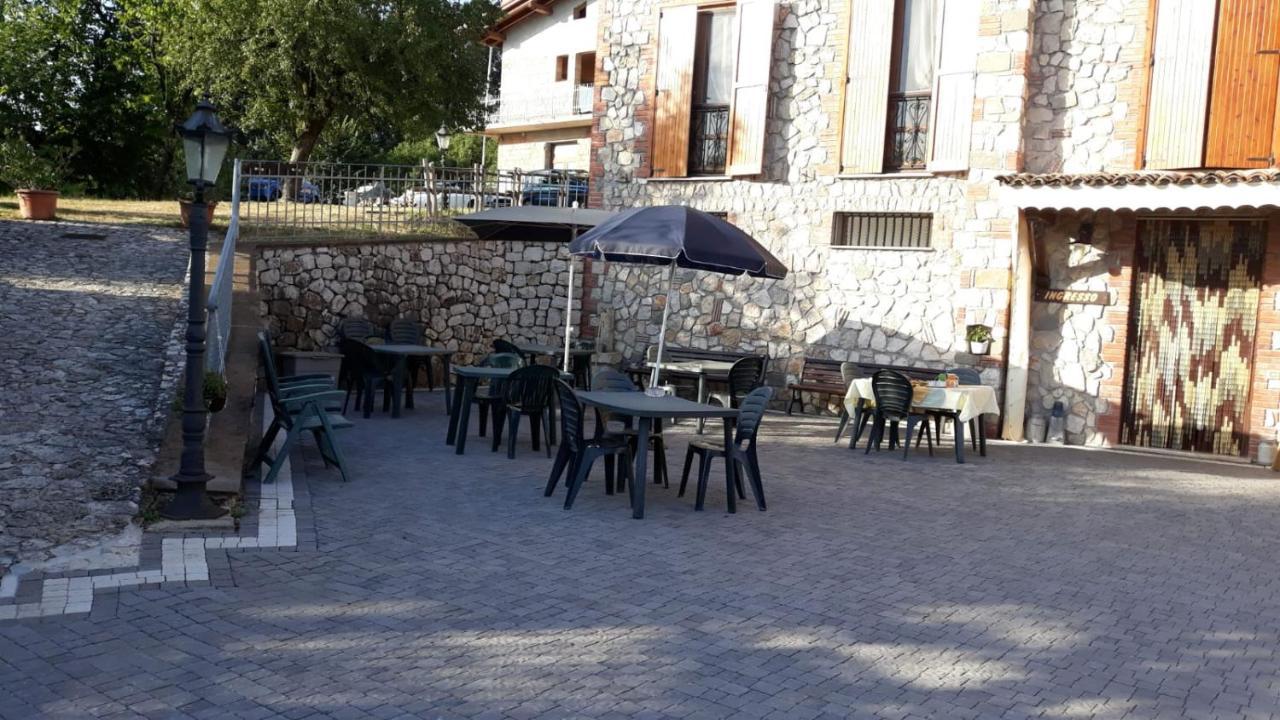 Agriturismo Il Castagneto Supino ภายนอก รูปภาพ