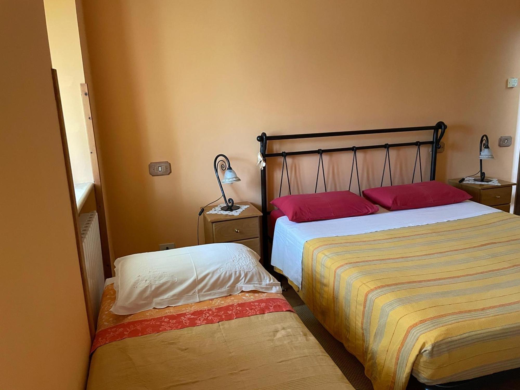 Agriturismo Il Castagneto Supino ภายนอก รูปภาพ
