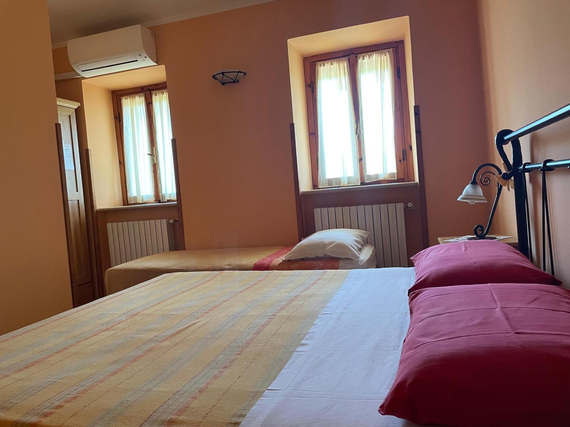 Agriturismo Il Castagneto Supino ภายนอก รูปภาพ